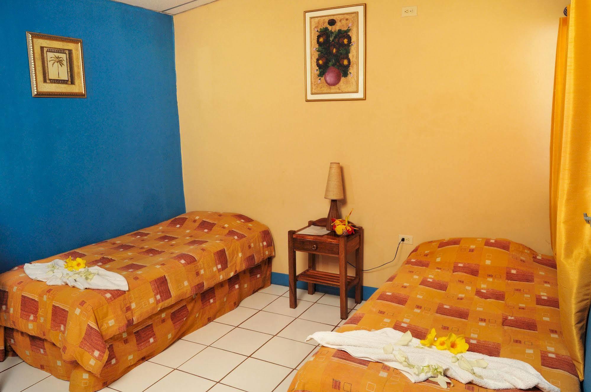Hotel Hamacas Rivas Extérieur photo